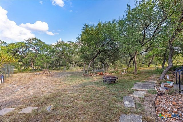 611 Shady Hollow, New Braunfels, TX 78132