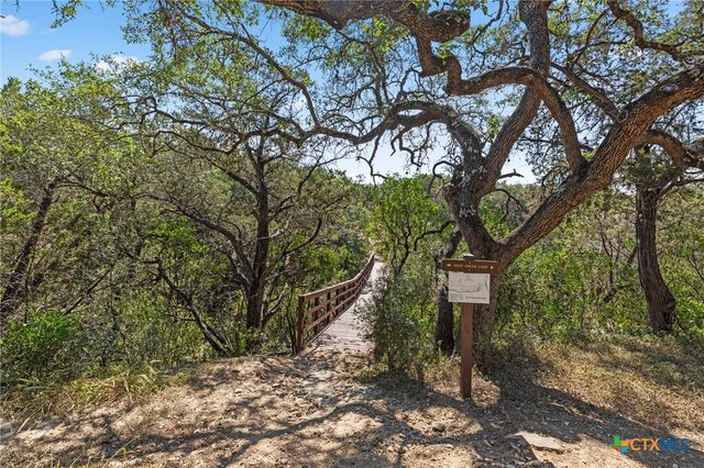 611 Shady Hollow, New Braunfels, TX 78132