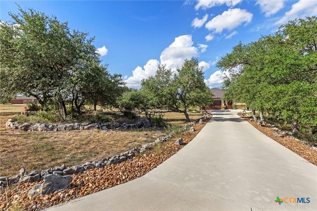 611 Shady Hollow, New Braunfels, TX 78132