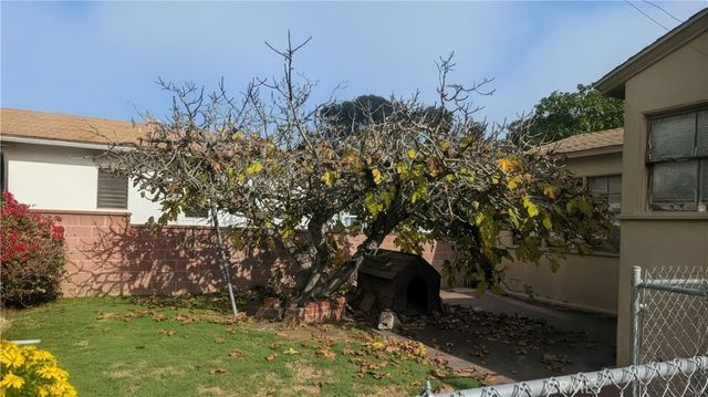 13201 Glasgow, Hawthorne, CA 90250