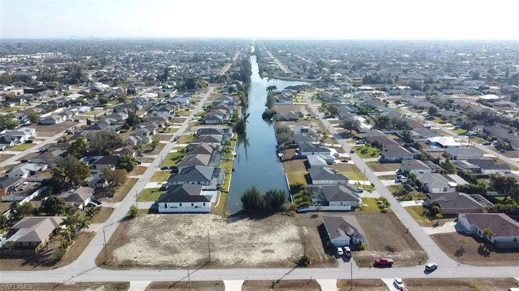 2809 SW 7th PL, CAPE CORAL, FL 33914 — photo 2
