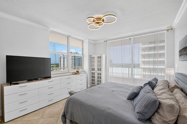 625 Casa Loma Boulevard 1009, Boynton Beach, FL 33435