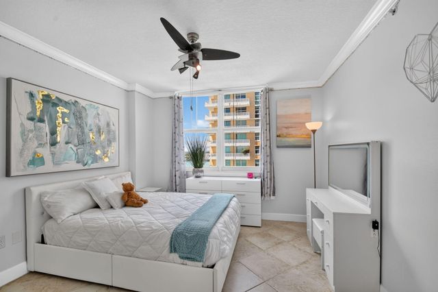 625 Casa Loma Boulevard 1009, Boynton Beach, FL 33435