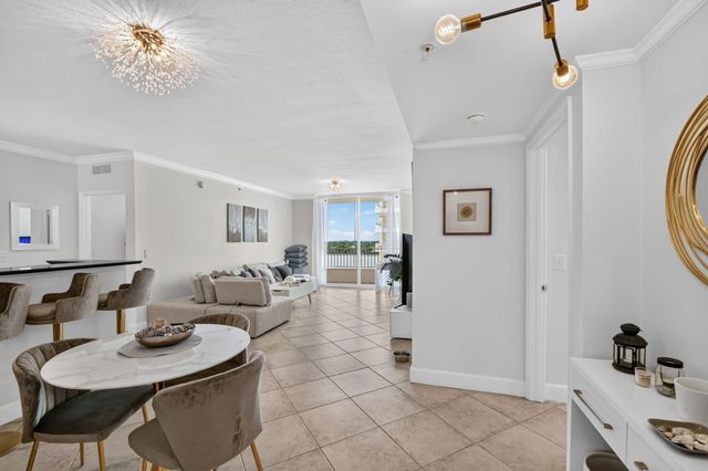 625 Casa Loma Boulevard 1009, Boynton Beach, FL 33435
