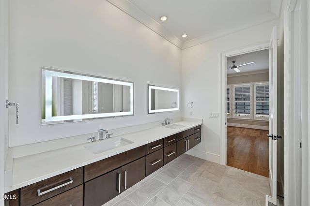 2721 St Marys Street, Raleigh, NC 27609