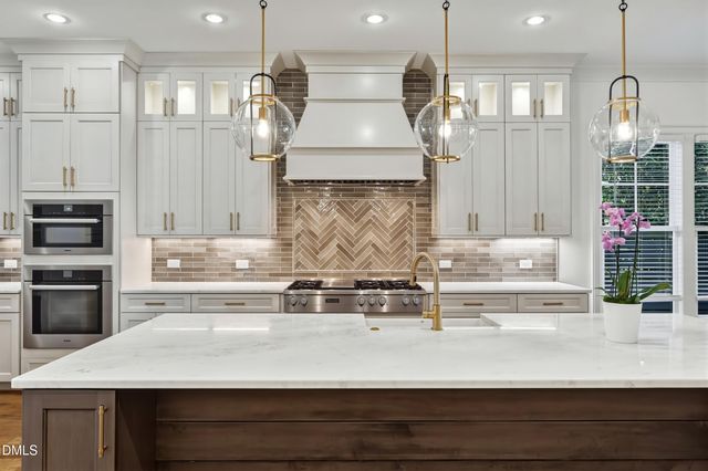 2721 St Marys Street, Raleigh, NC 27609