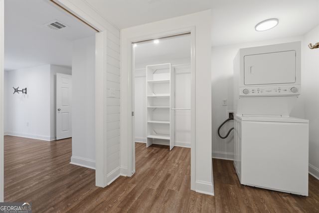 428 Deer Creek Trail, Hoschton, GA 30548