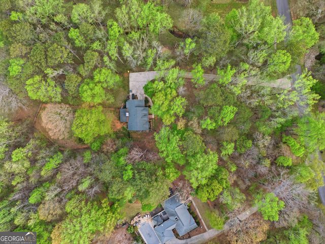 428 Deer Creek Trail, Hoschton, GA 30548