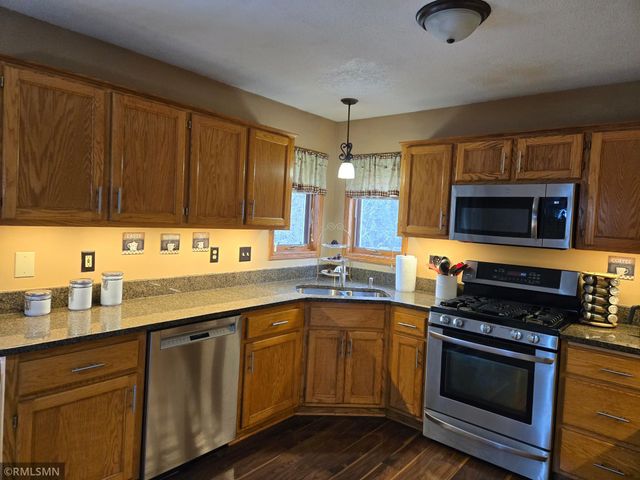 1229 Choke Cherry Road, Lino Lakes, MN 55038