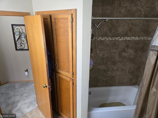 1229 Choke Cherry Road, Lino Lakes, MN 55038