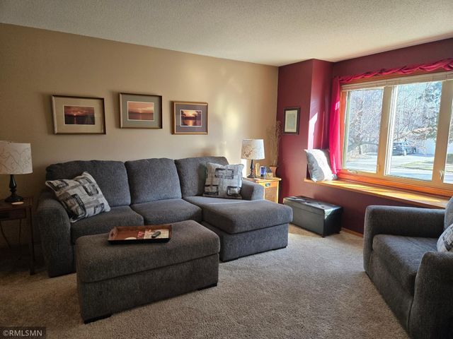 1229 Choke Cherry Road, Lino Lakes, MN 55038