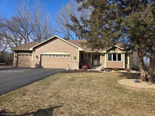 1229 Choke Cherry Road, Lino Lakes, MN 55038