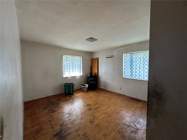 708 Lawndale Drive, Springdale, AR 72764