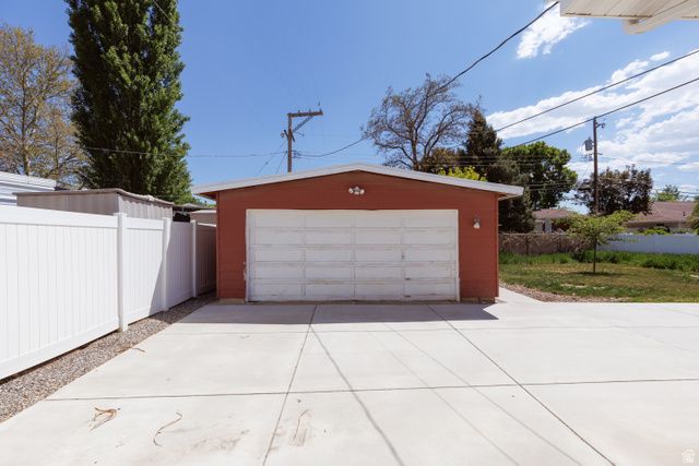 1104 E 5235 S, Murray, UT 84117