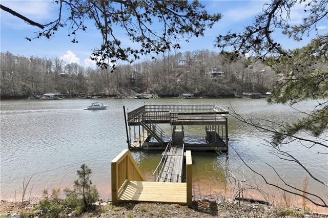 6275 Grant Harbor Drive, Gainesville, GA 30506