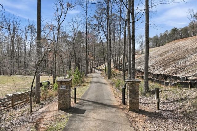 6275 Grant Harbor Drive, Gainesville, GA 30506