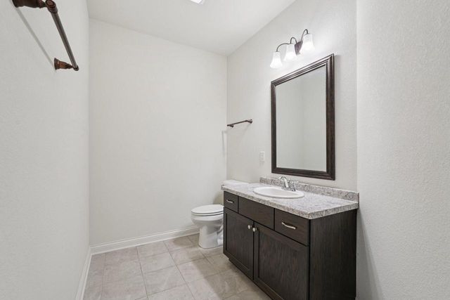 4796 S Lynn DRIVE, New Berlin, WI 53151