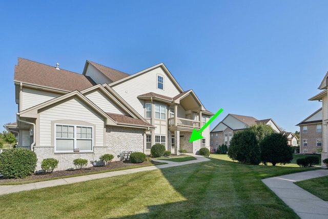 4796 S Lynn DRIVE, New Berlin, WI 53151