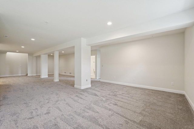 4796 S Lynn DRIVE, New Berlin, WI 53151