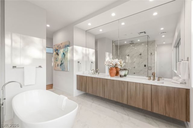 7385 Heron Canyon Court, Las Vegas, NV 89117