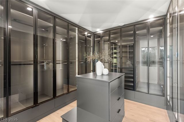 7385 Heron Canyon Court, Las Vegas, NV 89117