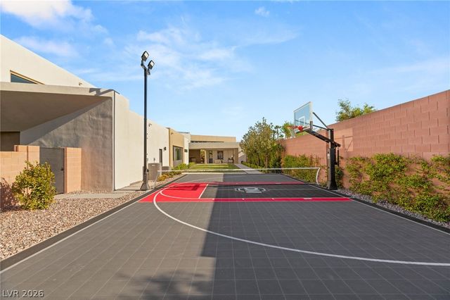 7385 Heron Canyon Court, Las Vegas, NV 89117