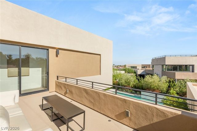 7385 Heron Canyon Court, Las Vegas, NV 89117