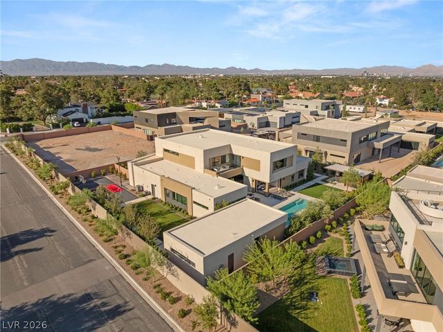 7385 Heron Canyon Court, Las Vegas, NV 89117