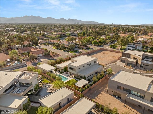 7385 Heron Canyon Court, Las Vegas, NV 89117