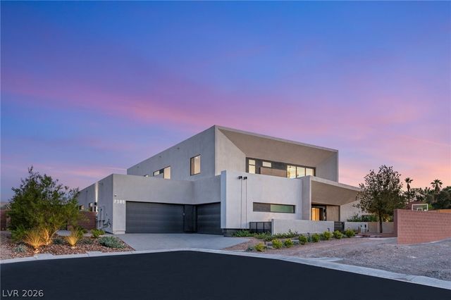 7385 Heron Canyon Court, Las Vegas, NV 89117