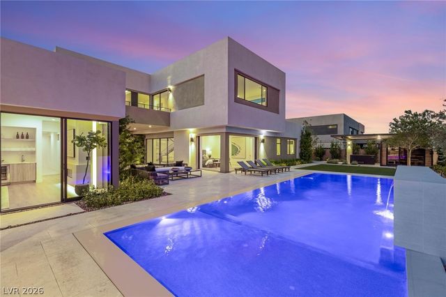 7385 Heron Canyon Court, Las Vegas, NV 89117