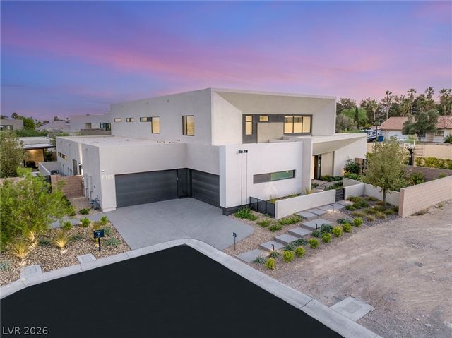 7385 Heron Canyon Court, Las Vegas, NV 89117