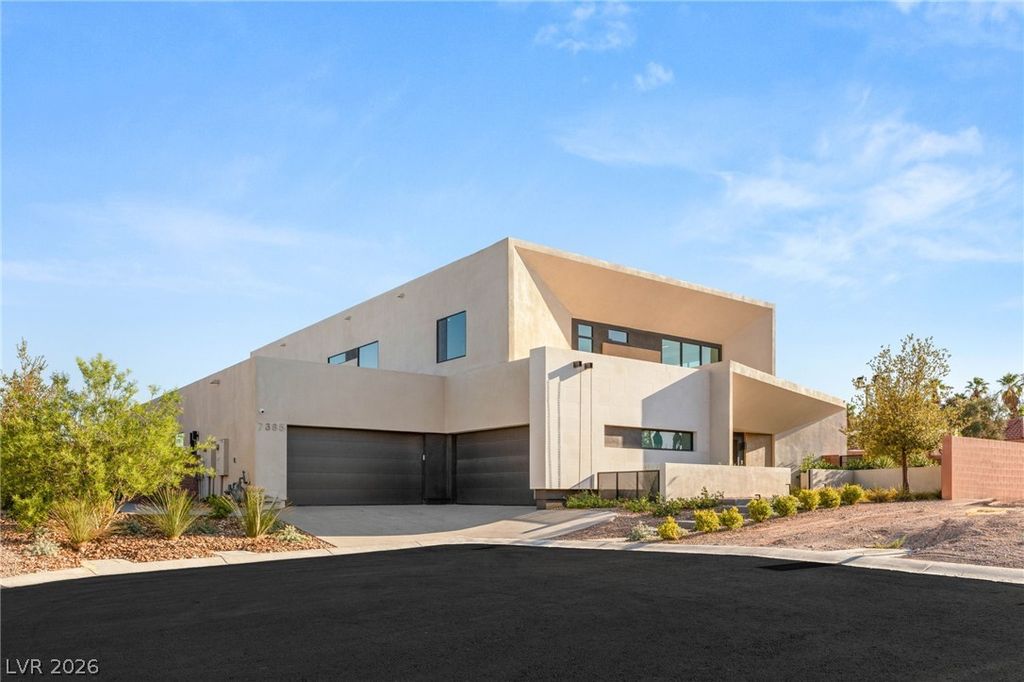7385 Heron Canyon Court, Las Vegas, NV 89117