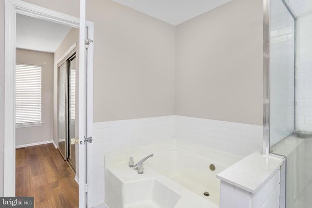 39 BANBURY CT, Robbinsville, NJ 08691