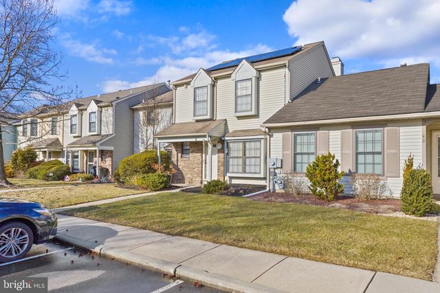 39 BANBURY CT, Robbinsville, NJ 08691