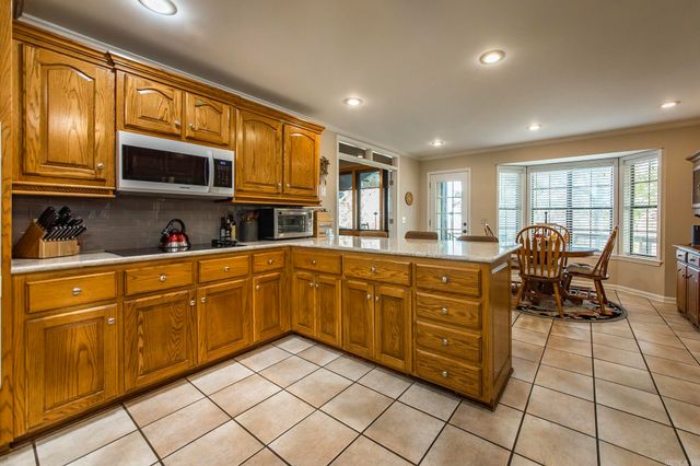 148 Cooper Point Drive, Mountain View, AR 72560