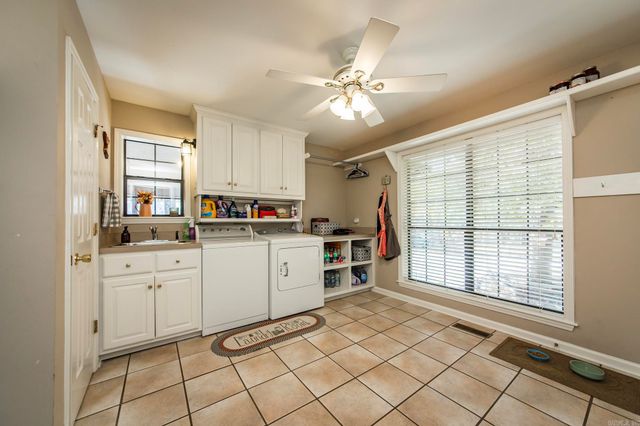 148 Cooper Point Drive, Mountain View, AR 72560