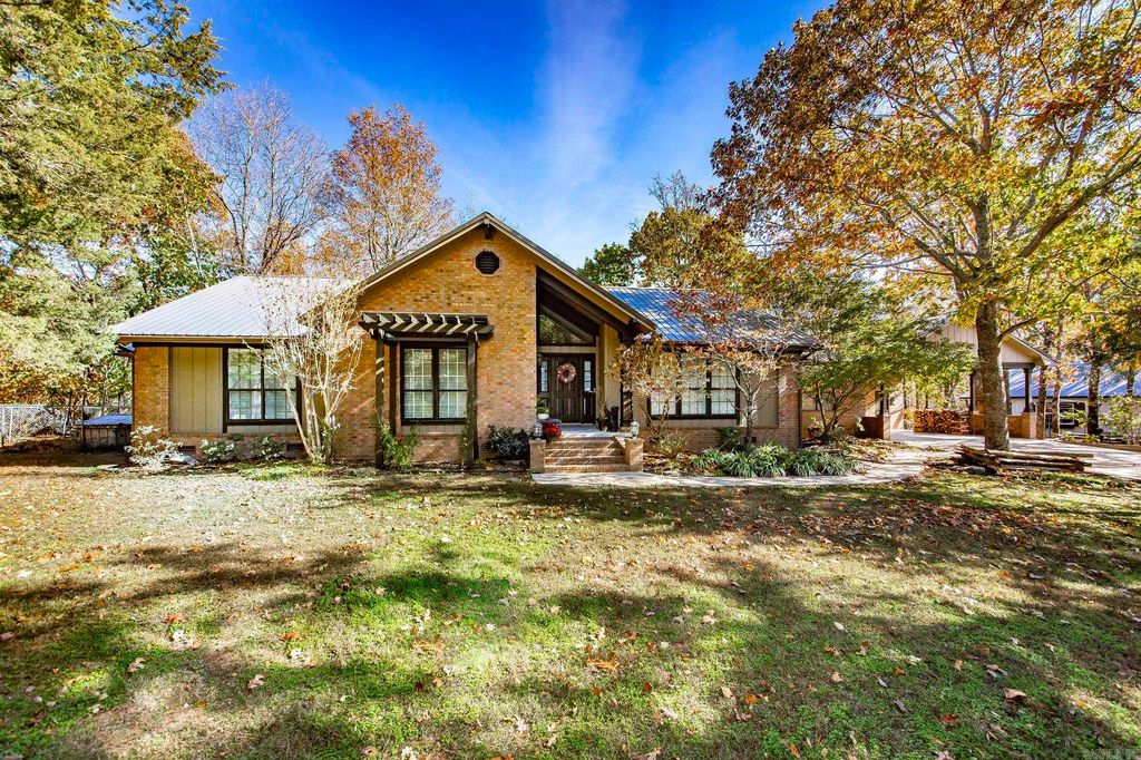 148 Cooper Point Drive, Mountain View, AR 72560