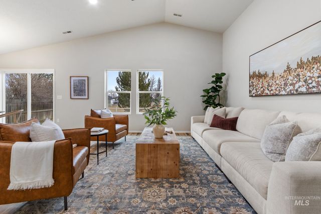 12753 Cultivator St, Caldwell, ID 83607