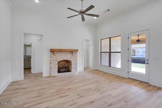 1014 Kensington Drive, Flowood, MS 39232