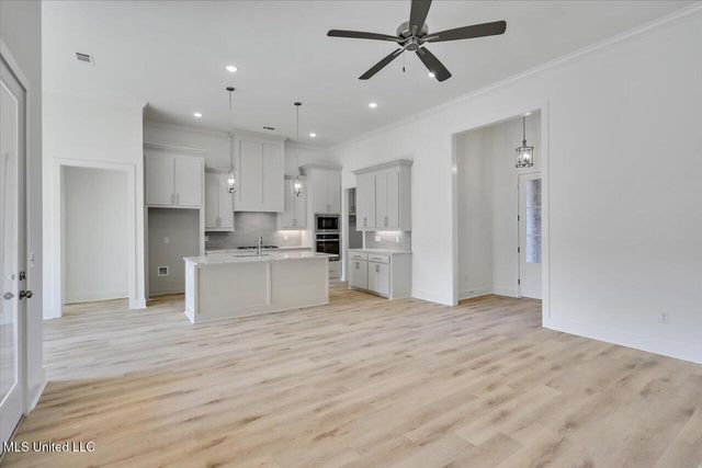 1014 Kensington Drive, Flowood, MS 39232