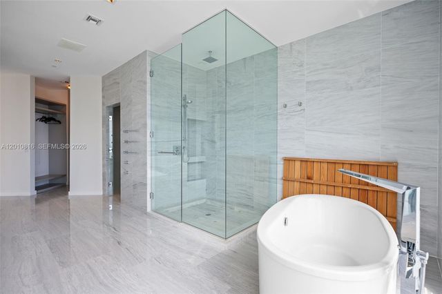88 SW 7th St PH4301, Miami, FL 33130