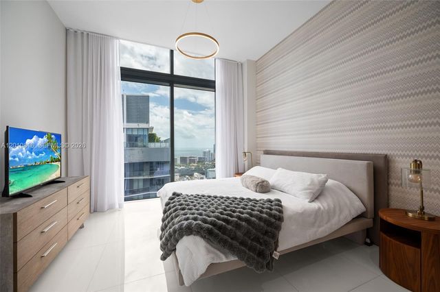 88 SW 7th St PH4301, Miami, FL 33130