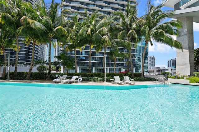 88 SW 7th St PH4301, Miami, FL 33130