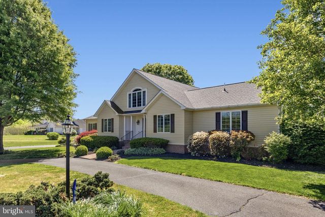 64 ROLLING GREEN LN, Brightwood, VA 22715