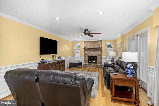 64 ROLLING GREEN LN, Brightwood, VA 22715