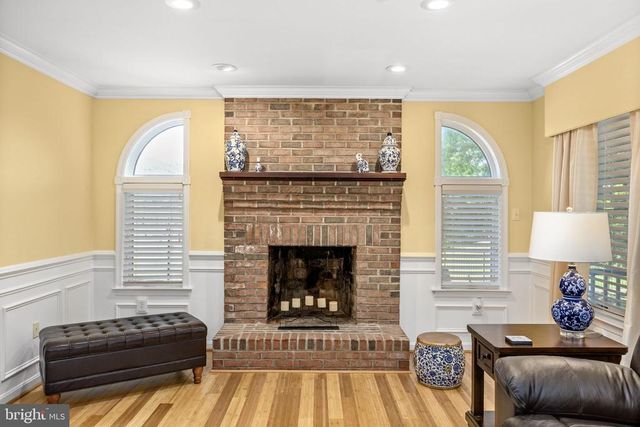 64 ROLLING GREEN LN, Brightwood, VA 22715