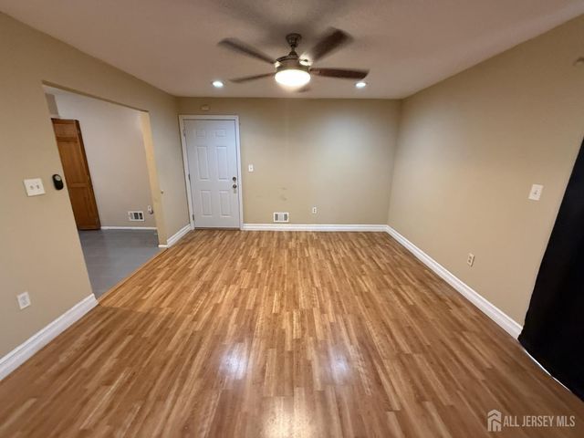 61 Brighton Way, North Brunswick, NJ 08902