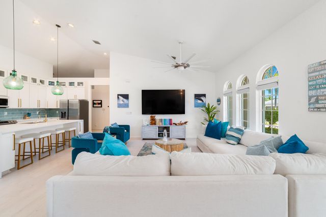 4730 Nolina Lane, Boynton Beach, FL 33436