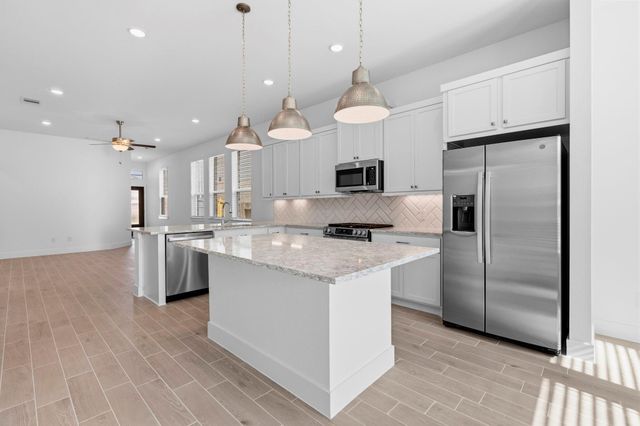 19348 Poppy Village Circle, Magnolia, TX 77355